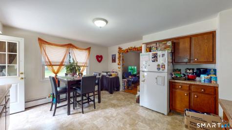 42 Kondracki Lane Wallingford CT 06492