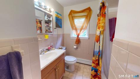 42 Kondracki Lane Wallingford CT 06492