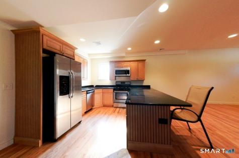 124 Pine Street Waterbury CT 06710
