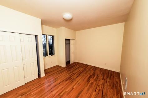 124 Pine Street Waterbury CT 06710