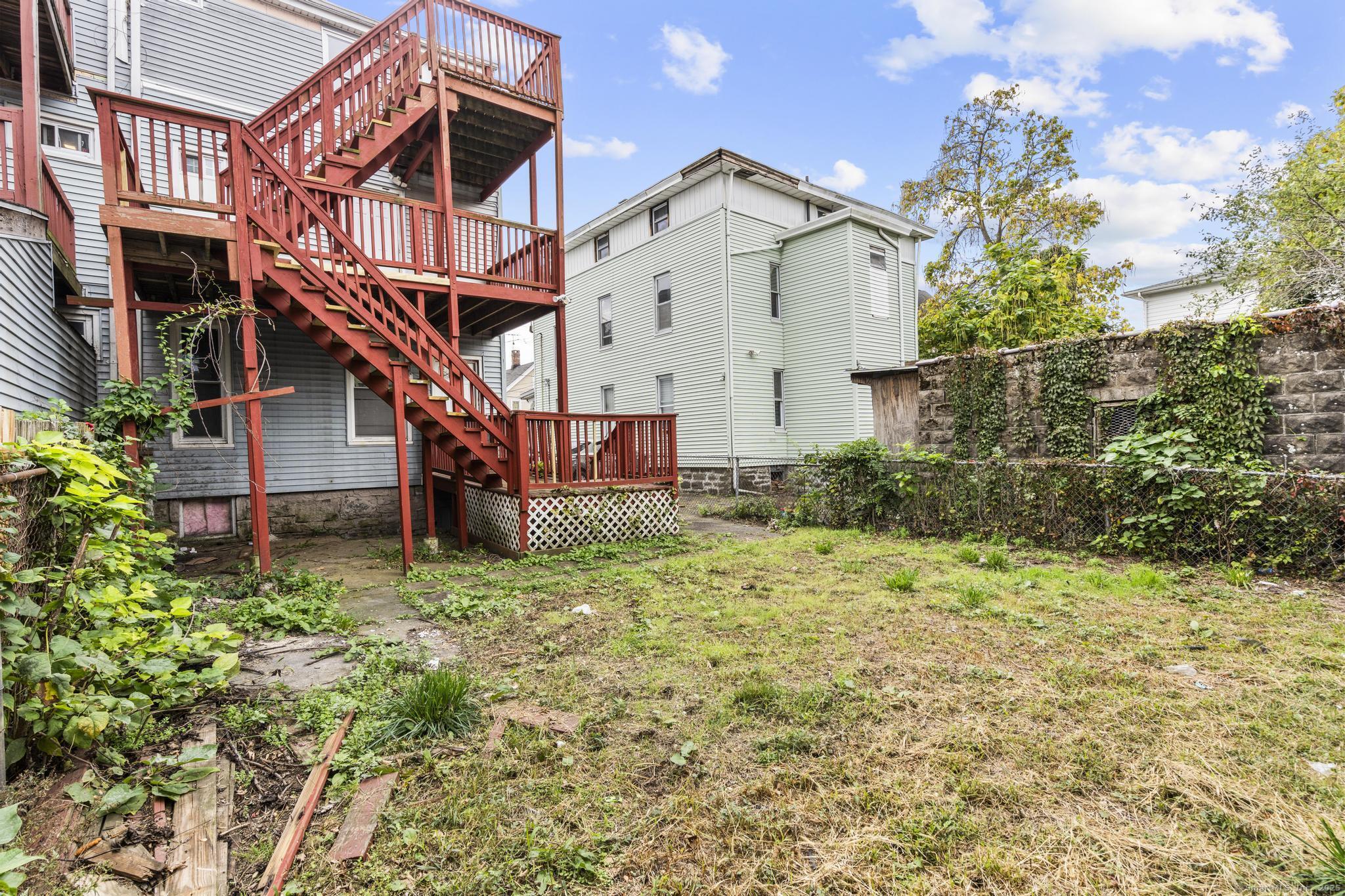 39 Jane Street Bridgeport CT 06608