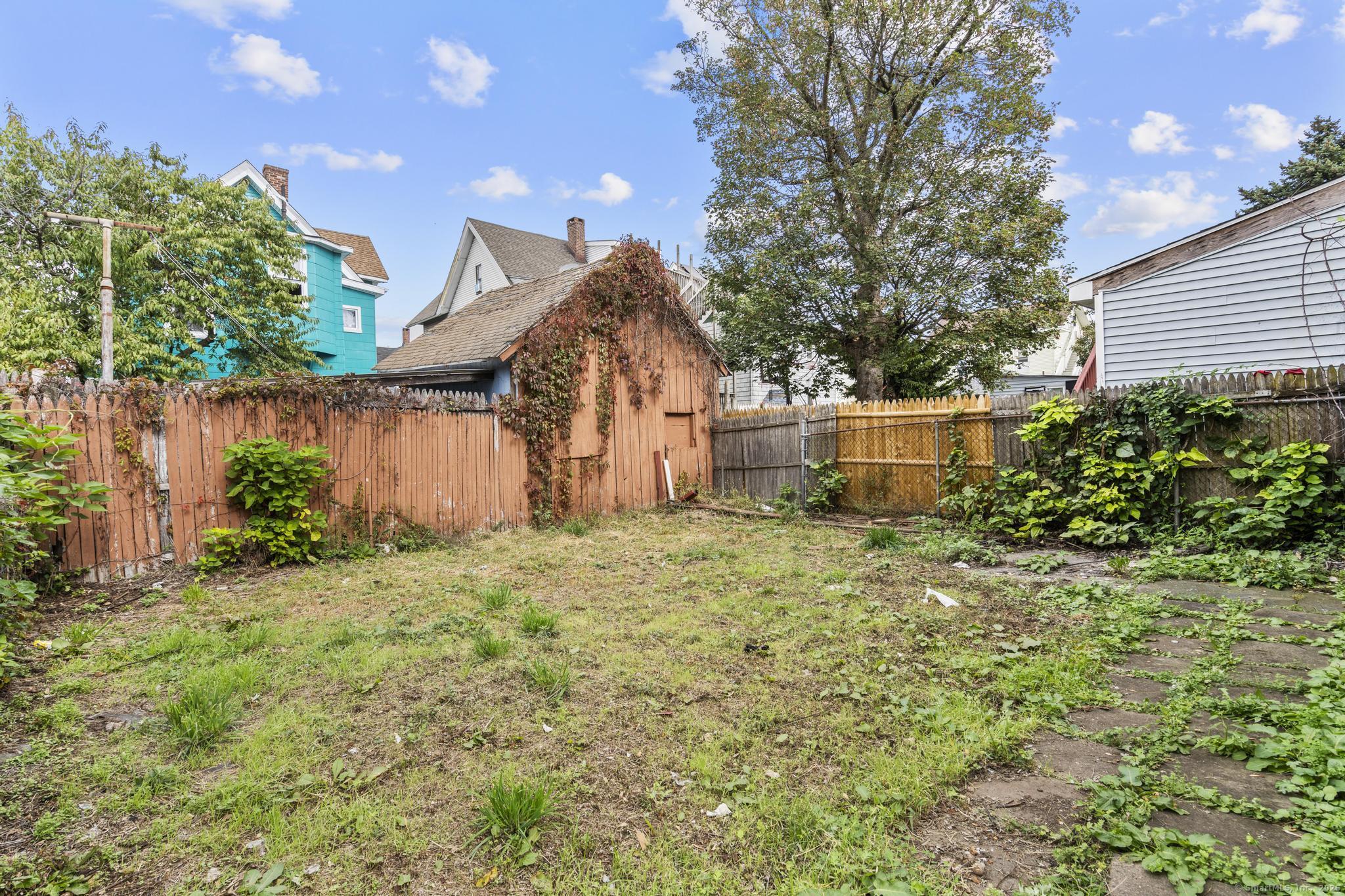 39 Jane Street Bridgeport CT 06608