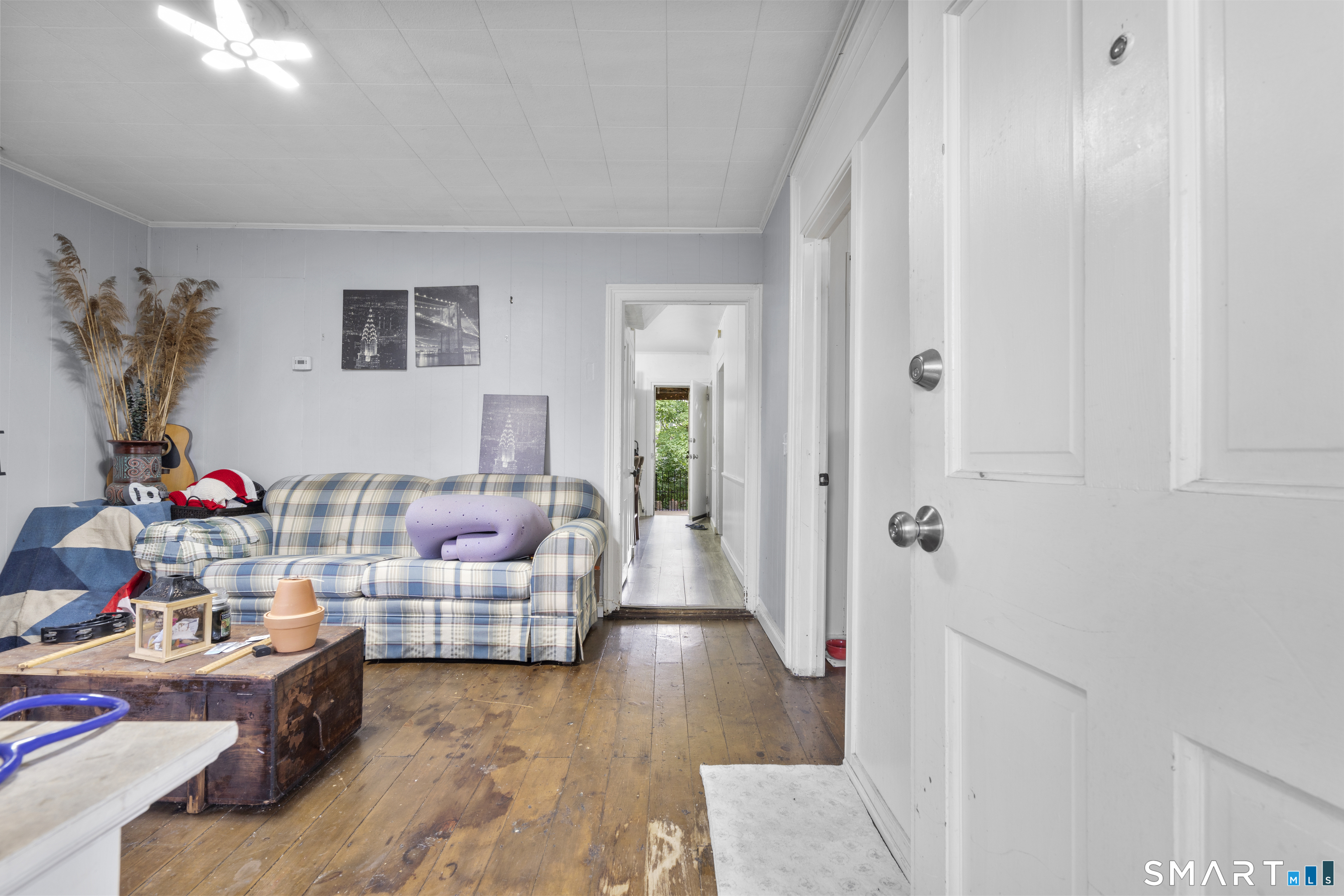 14 Home Place Danbury CT 06810