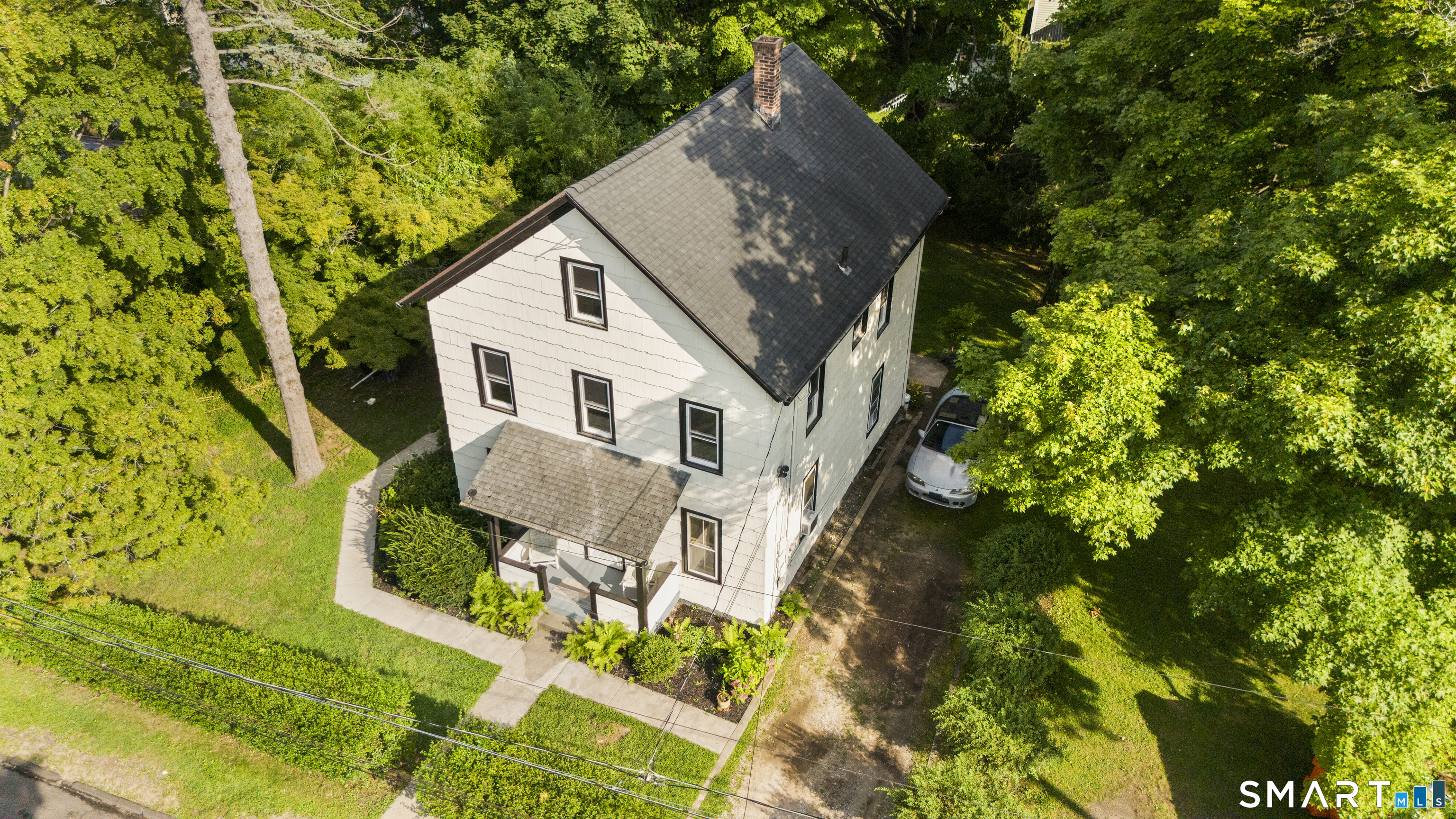 14 Home Place Danbury CT 06810