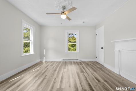 14 Home Place Danbury CT 06810