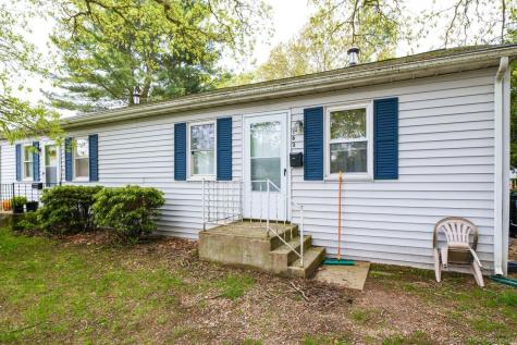 161 Midway Oval Groton CT 06340