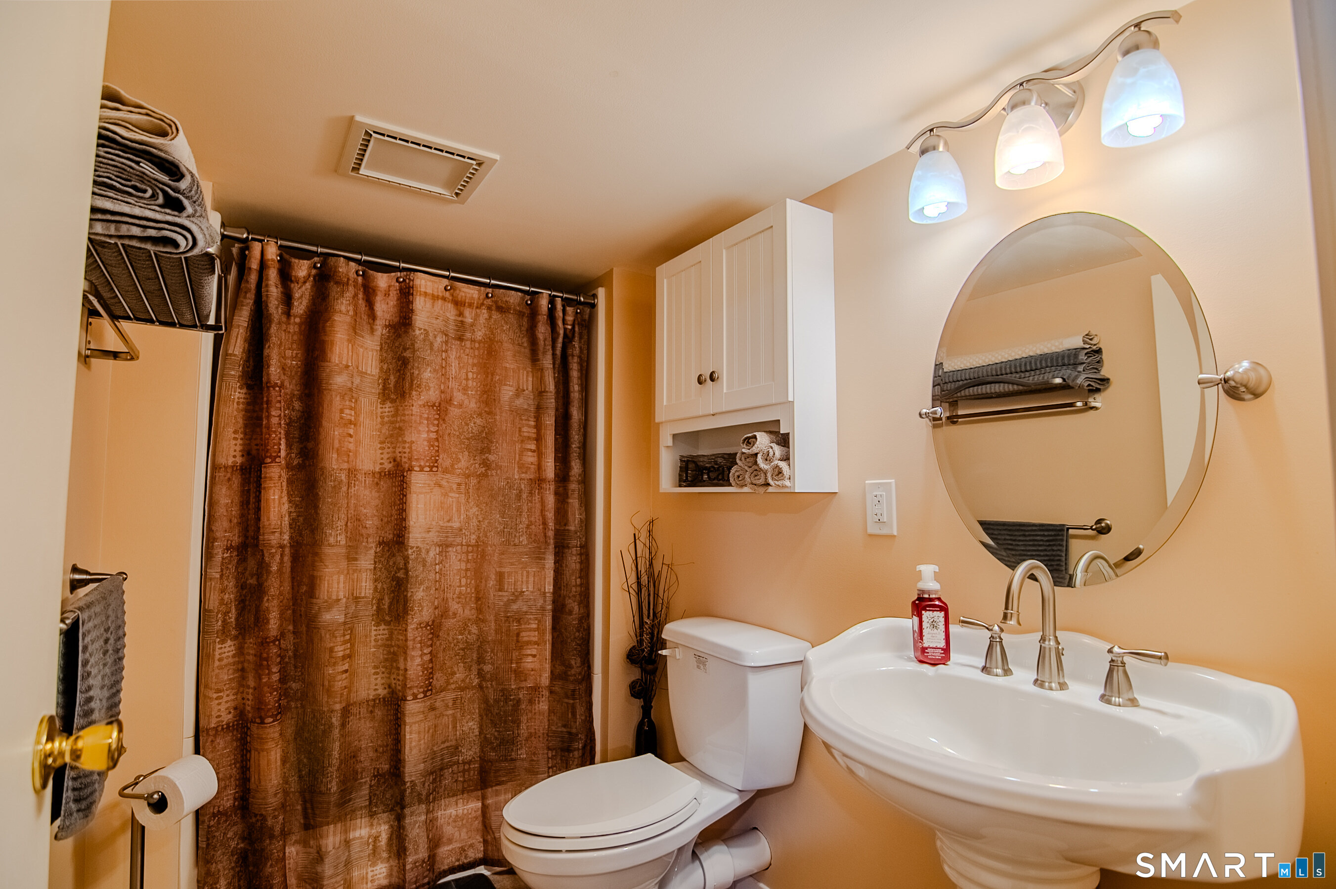 18-20 Brunswick Avenue Plainfield CT 06354