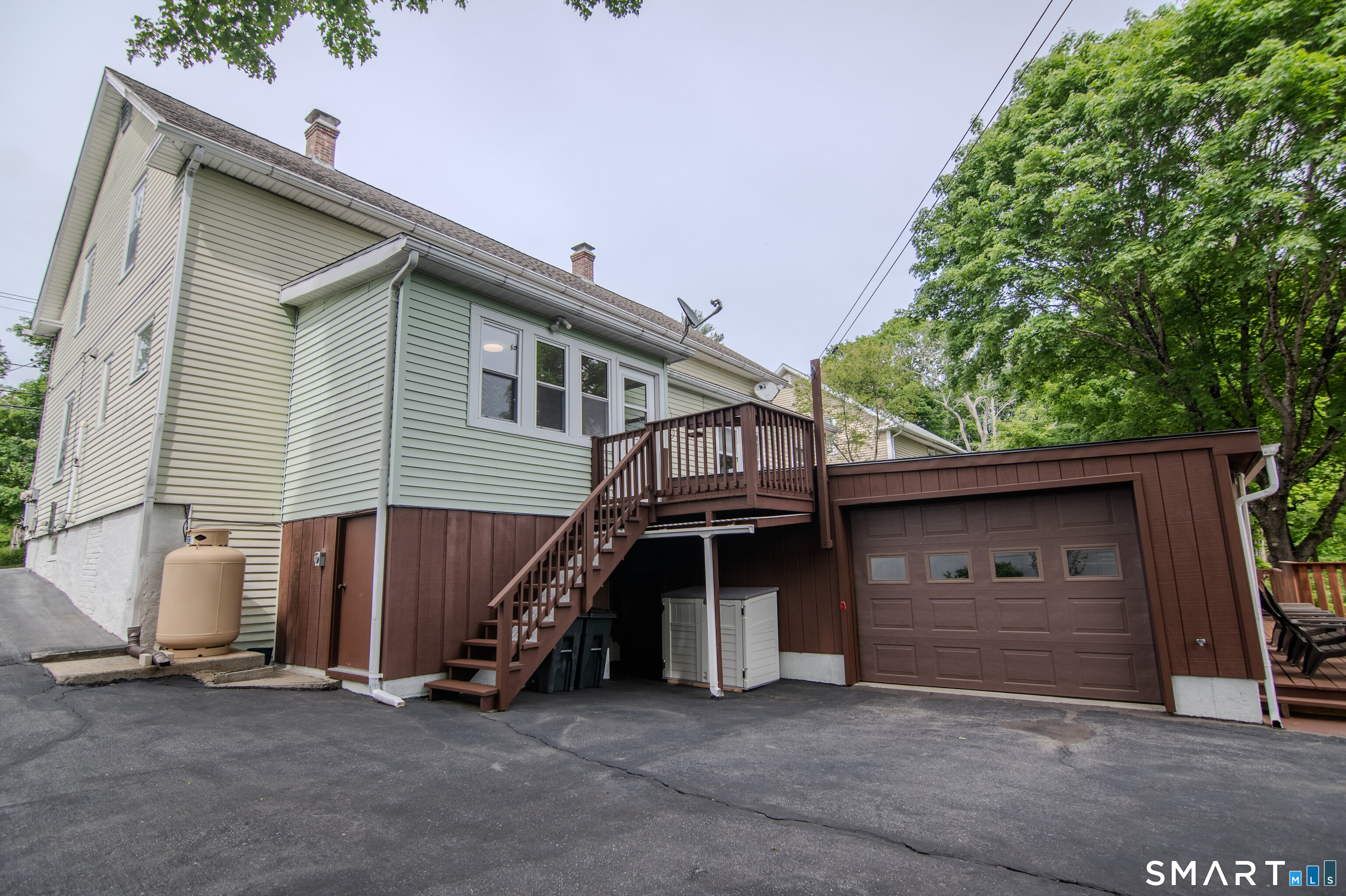 18-20 Brunswick Avenue Plainfield CT 06354