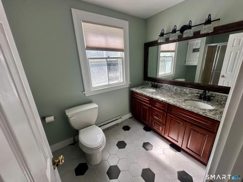 165 Whitfield Street Guilford CT 06437