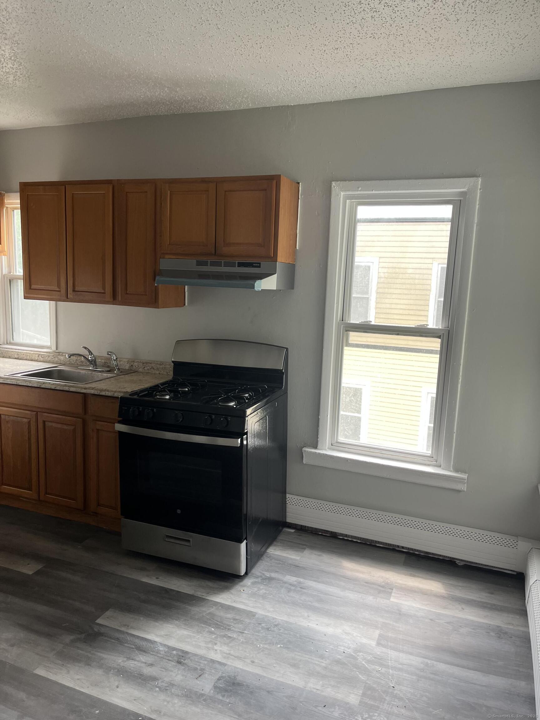 31 Greenwood Street New Haven CT 06519