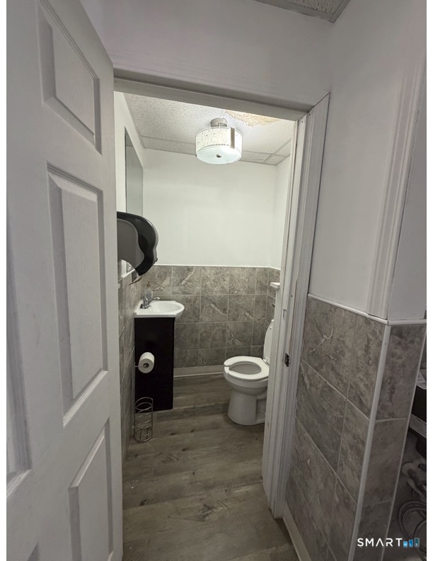 347-349 Kennedy Drive Putnam CT 06260