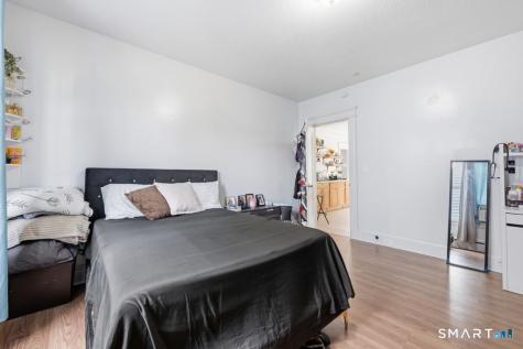 33 Vista Place Waterbury CT 06708