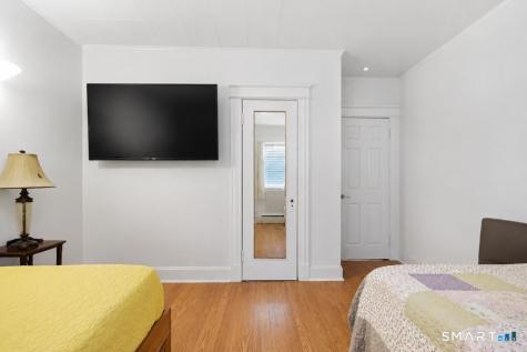 33 Vista Place Waterbury CT 06708