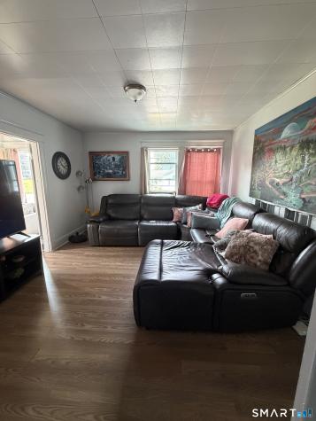 33 Vista Place Waterbury CT 06708