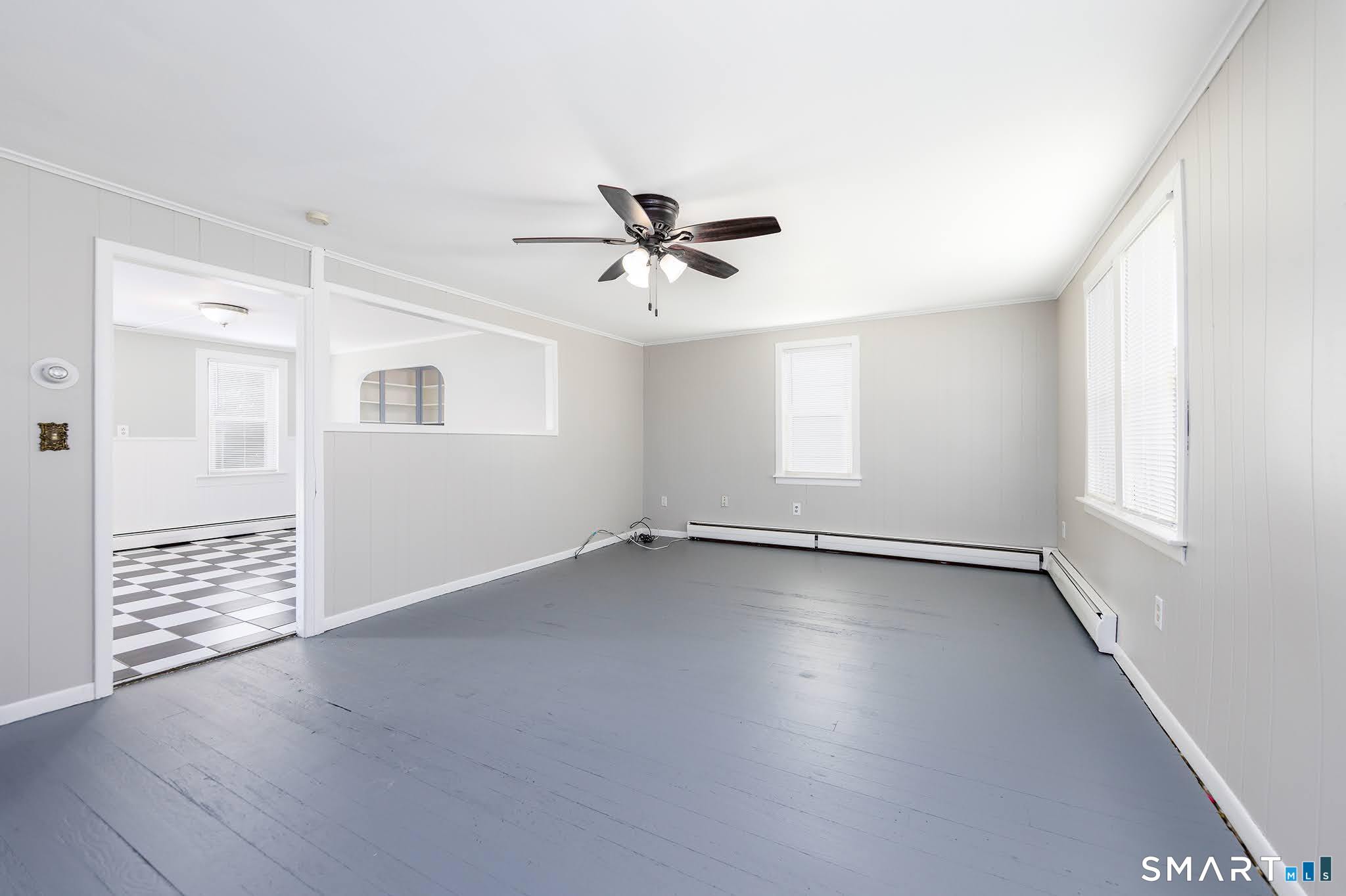17-19 North Chestnut Street Plainfield CT 06387