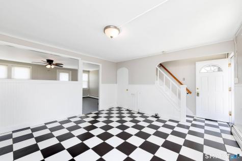 17-19 North Chestnut Street Plainfield CT 06387