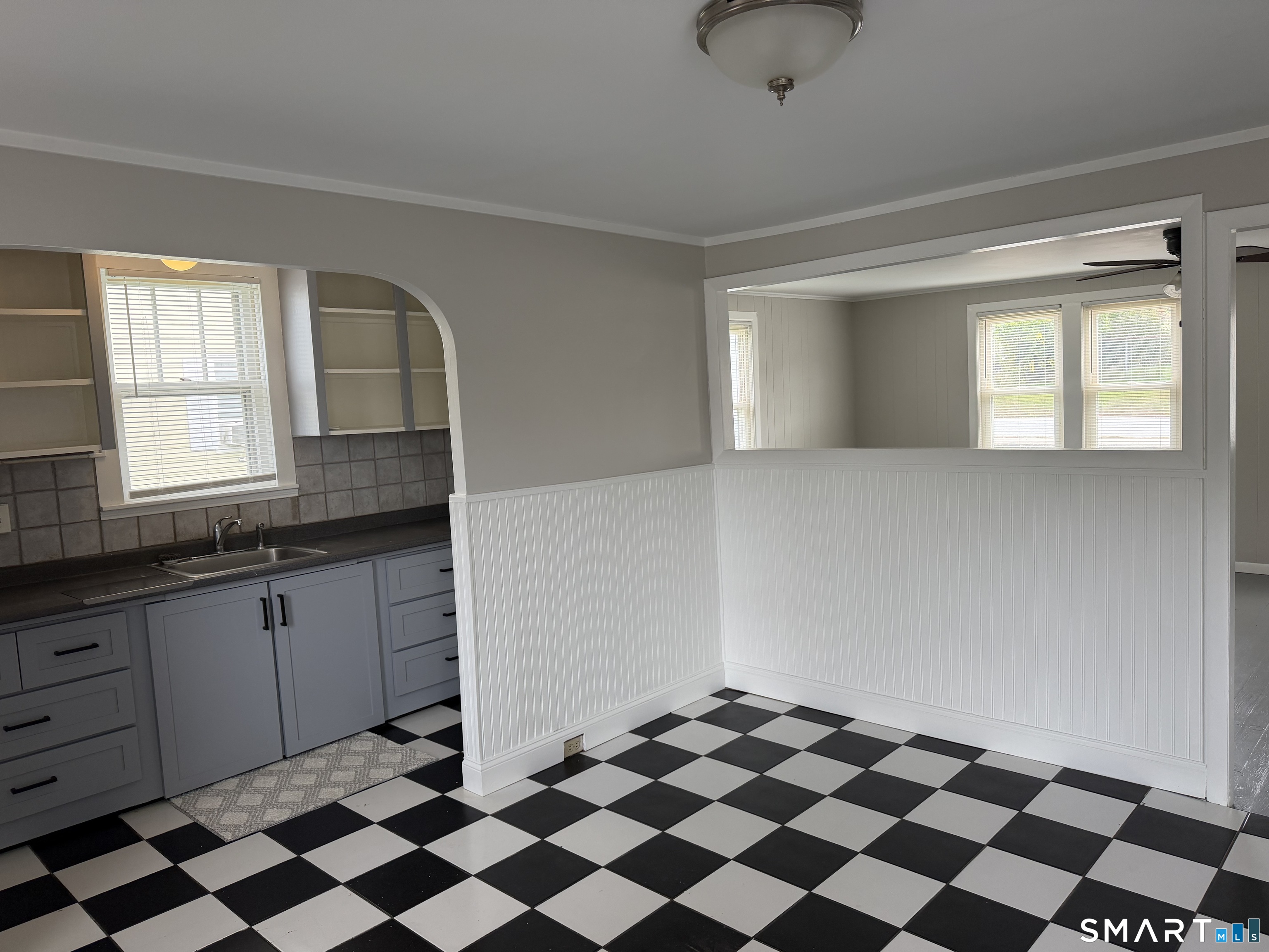 17-19 North Chestnut Street Plainfield CT 06387