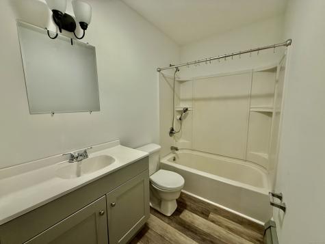 141 East High Street East Hampton CT 06424