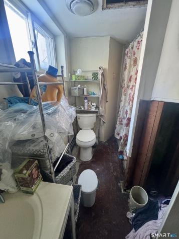 124 Old Tannery Road Monroe CT 06468