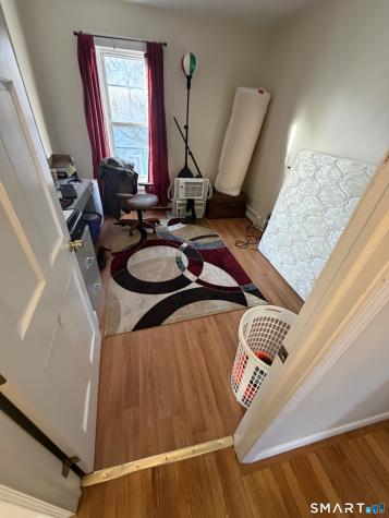 16 Mcdermott Street Danbury CT 06810