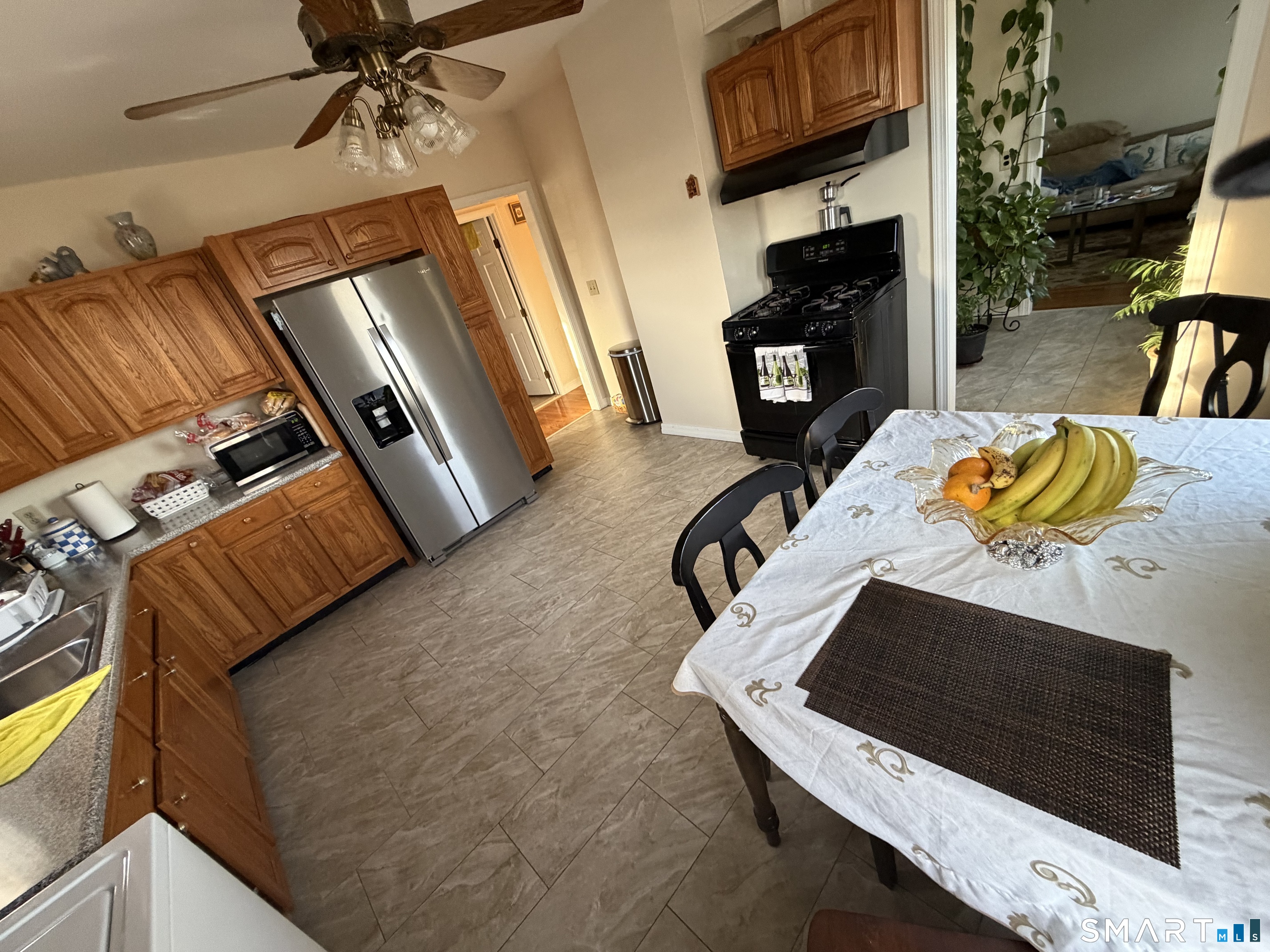 16 Mcdermott Street Danbury CT 06810