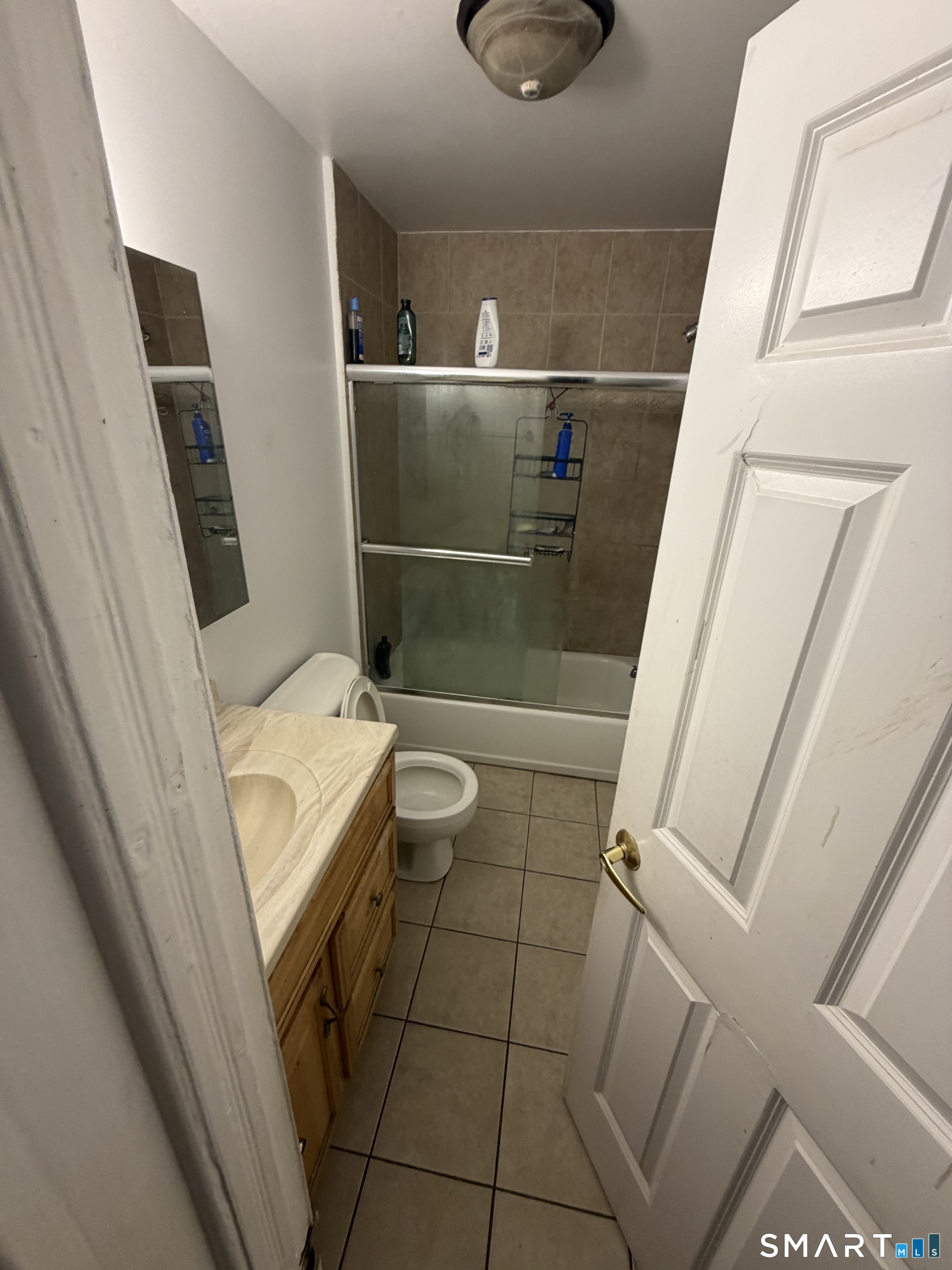16 Mcdermott Street Danbury CT 06810