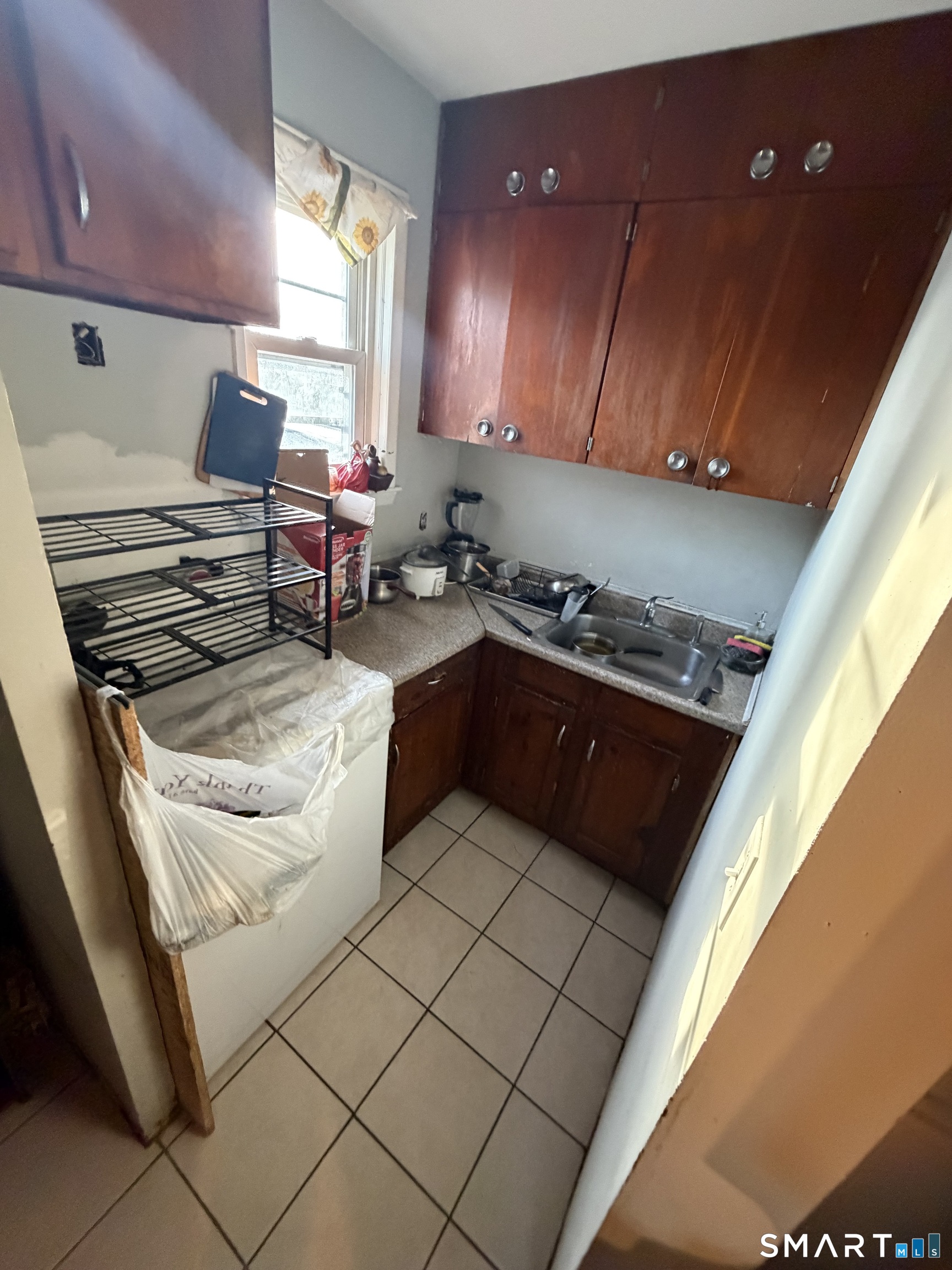 16 Mcdermott Street Danbury CT 06810