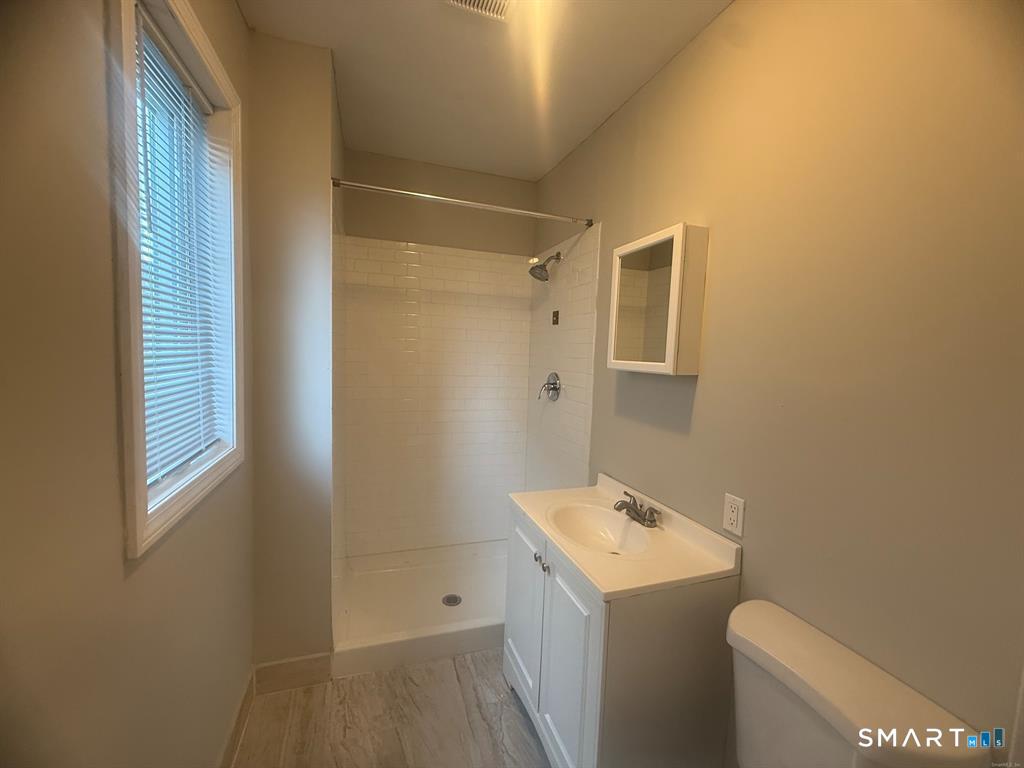 168-170 Kelsey Street Bridgeport CT 06607