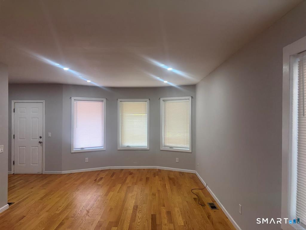 168-170 Kelsey Street Bridgeport CT 06607
