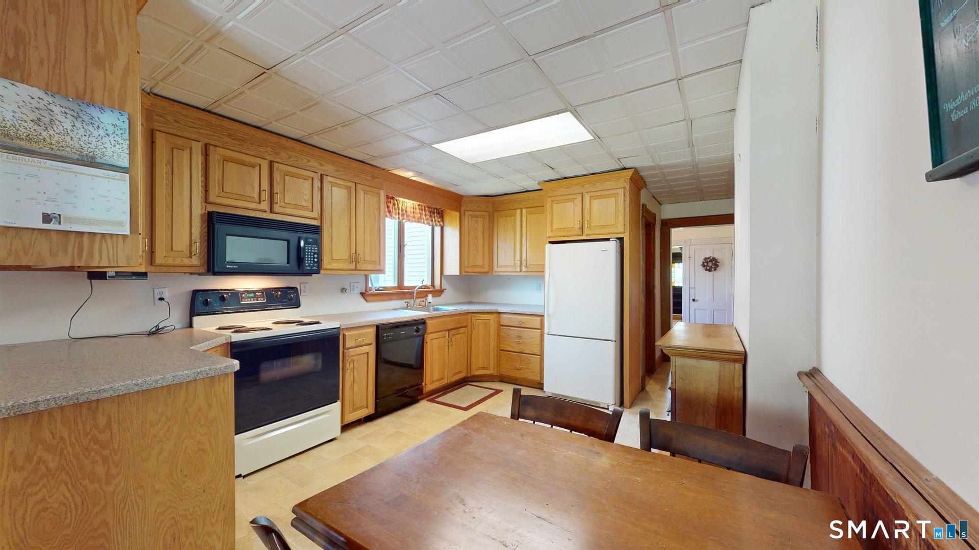 82 Main Street East Windsor CT 06016