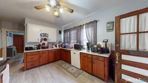 82 Main Street East Windsor CT 06016