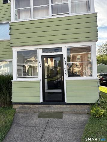 433 Thompson Street Stratford CT 06615