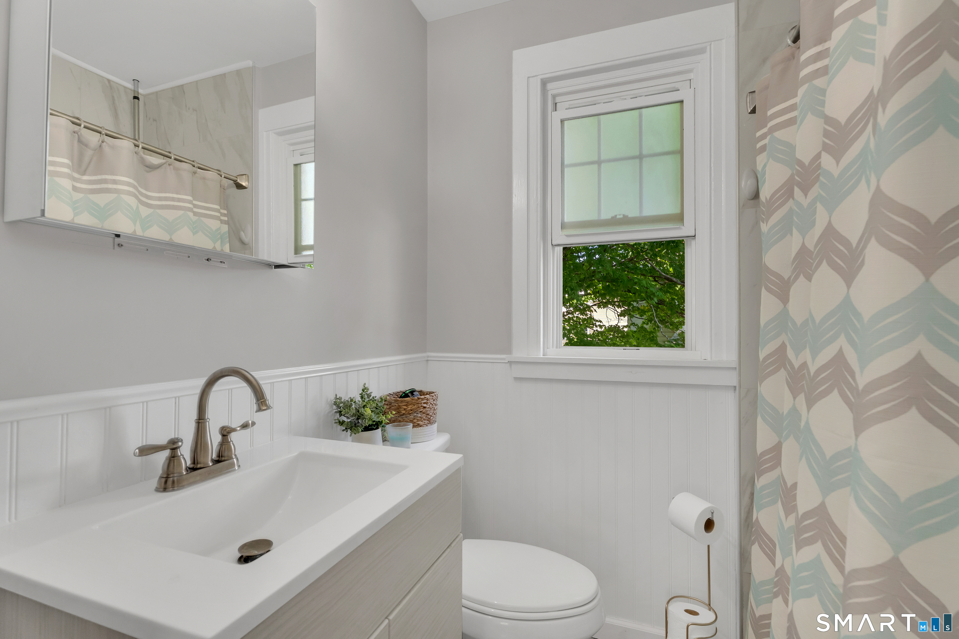 22 Hillside Avenue Branford CT 06405