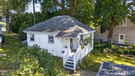 190 Giants Neck Road East Lyme CT 06357