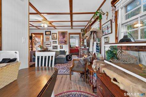 190 Giants Neck Road East Lyme CT 06357