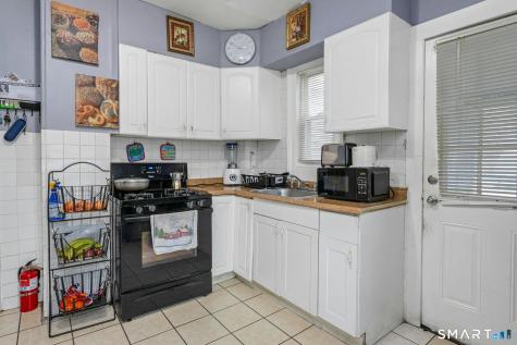 18 Grandview Avenue Danbury CT 06810