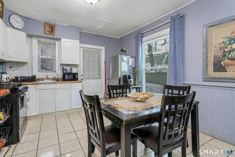 18 Grandview Avenue Danbury CT 06810