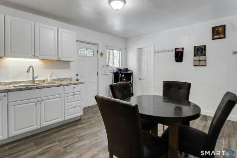 18 Grandview Avenue Danbury CT 06810