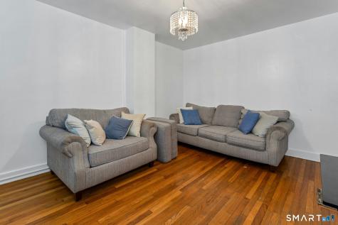 18 Grandview Avenue Danbury CT 06810