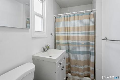 18 Grandview Avenue Danbury CT 06810