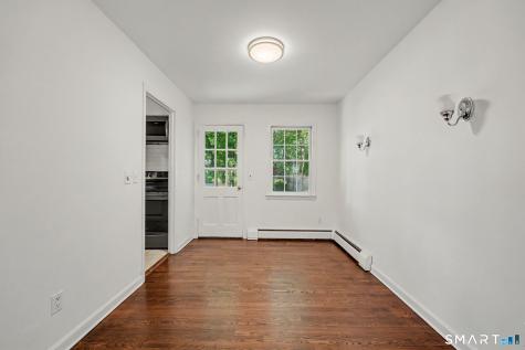 63 Oak Street New Canaan CT 06840
