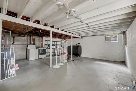 63 Oak Street New Canaan CT 06840