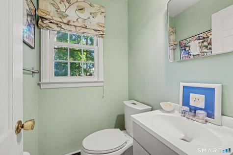 63 Oak Street New Canaan CT 06840