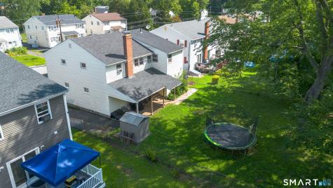 15-17 Leichtner Drive East Hartford CT 06108