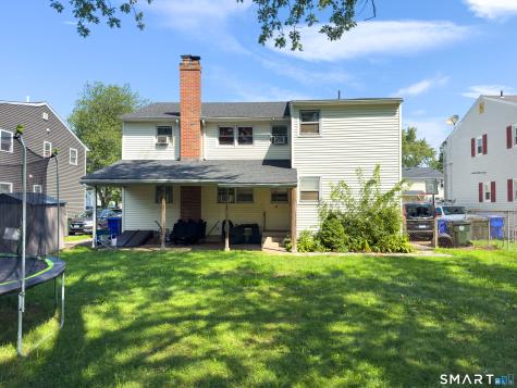15-17 Leichtner Drive East Hartford CT 06108