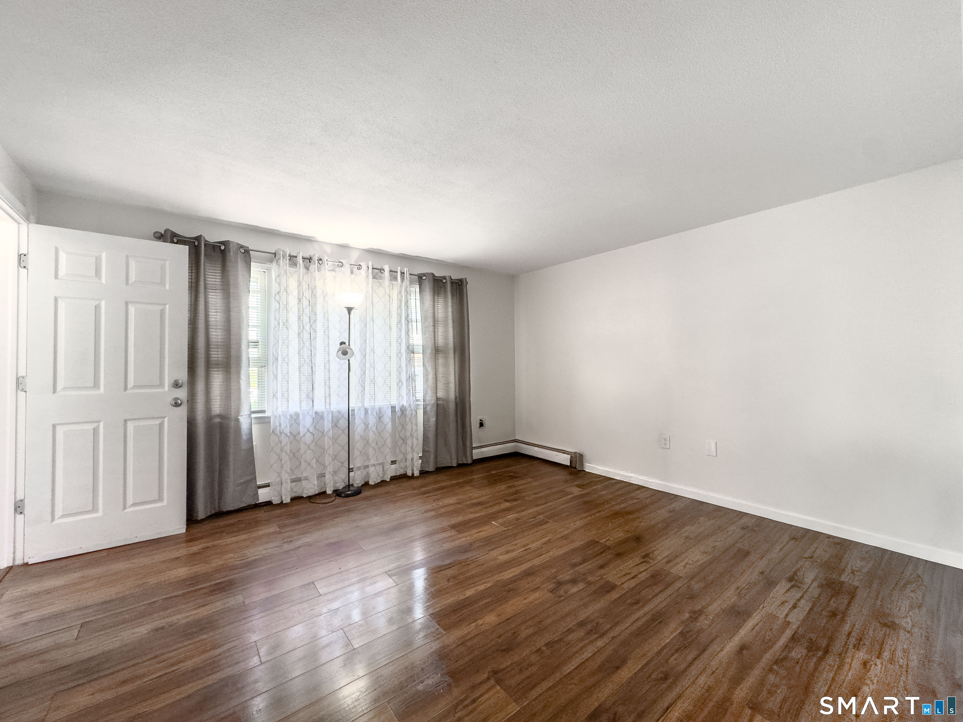 15-17 Leichtner Drive East Hartford CT 06108