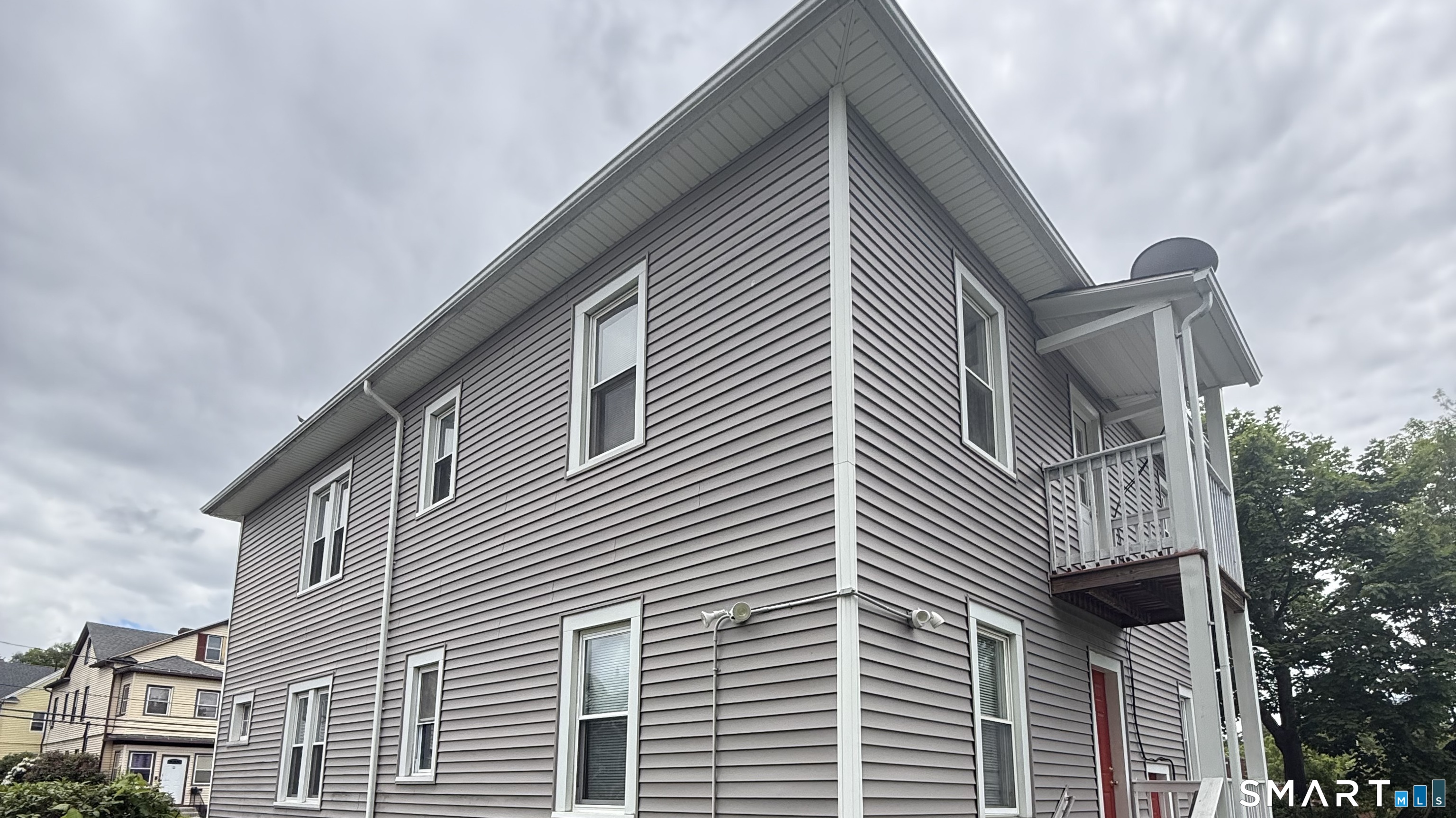 17-19 Baltimore Street Hartford CT 06112