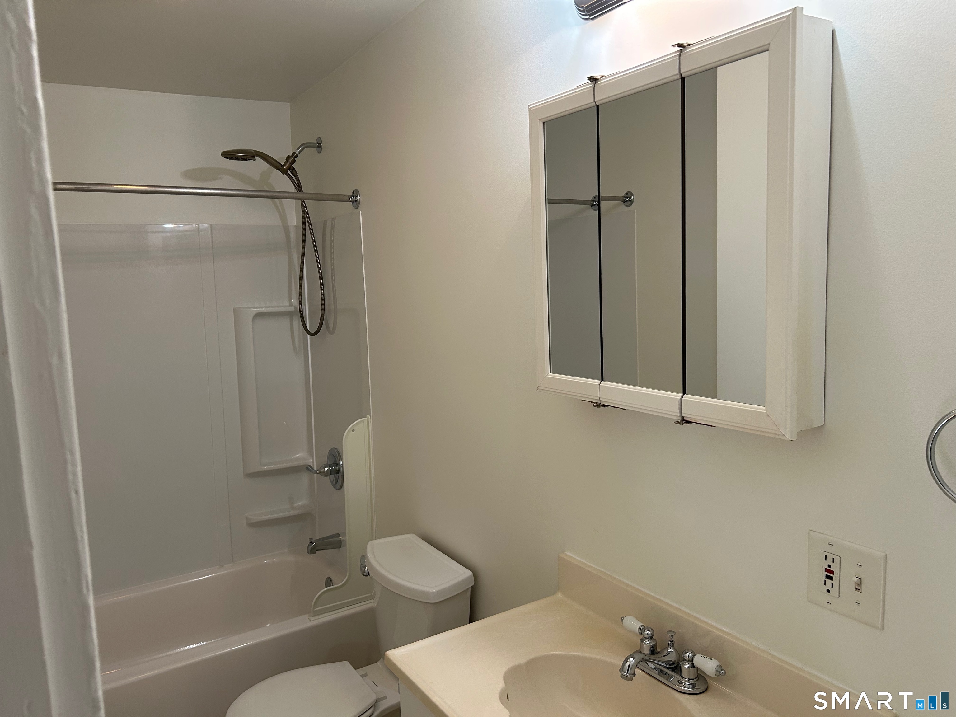 379,381,383 Migeon Avenue Torrington CT 06790