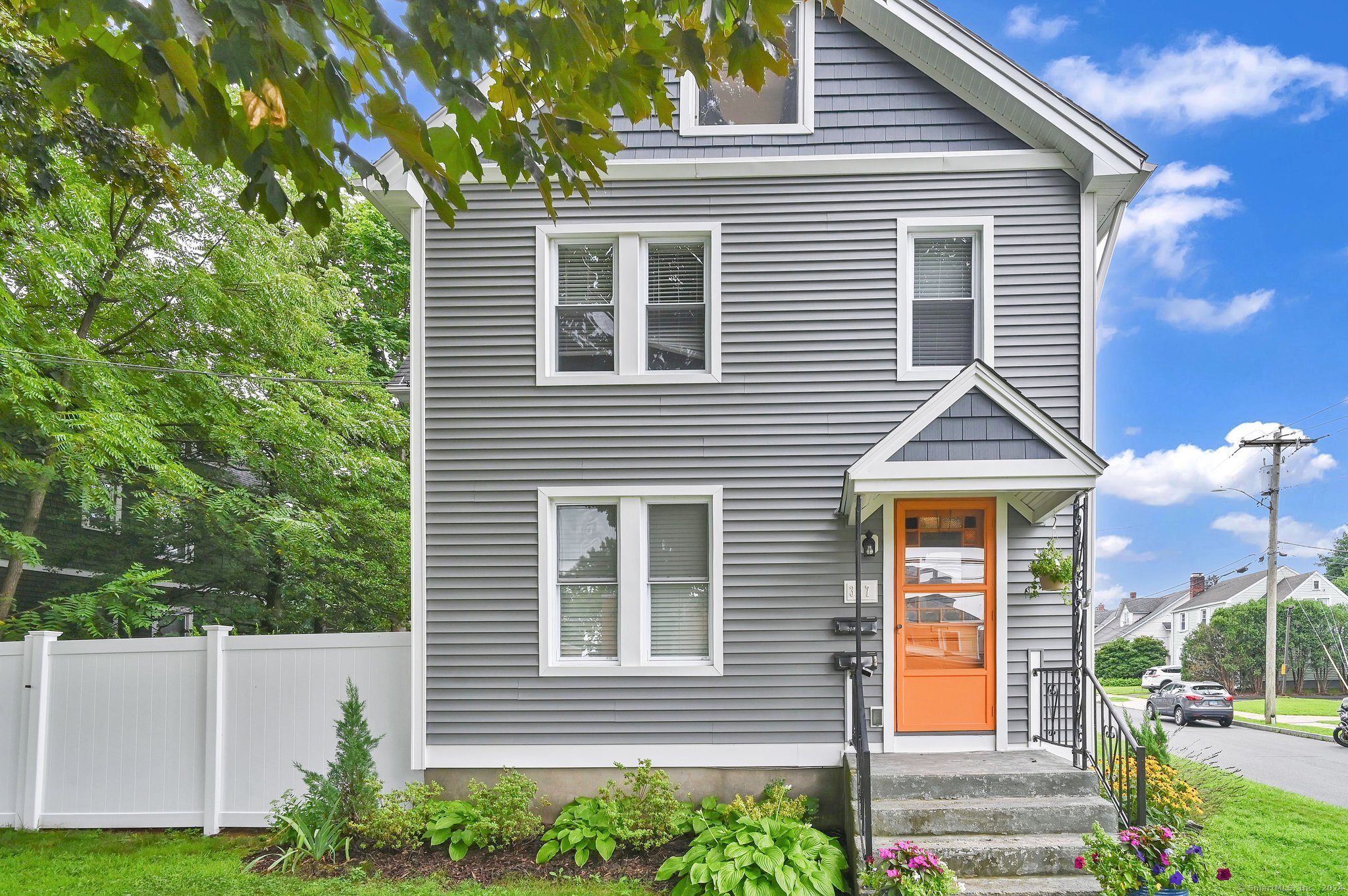 377 Park Road West Hartford CT 06119