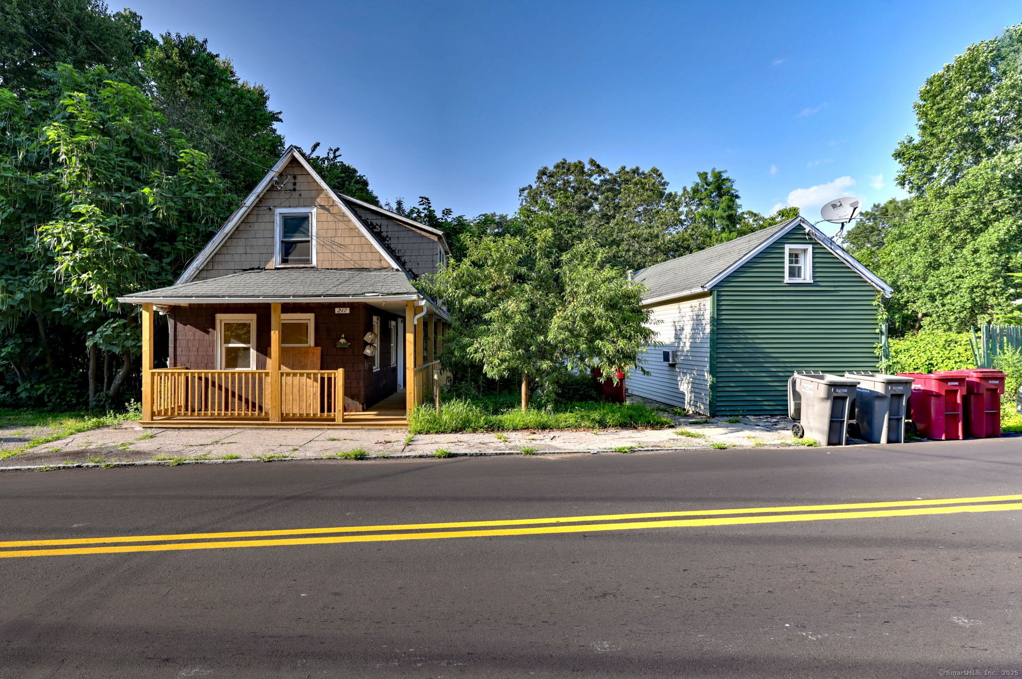 215 Scott Street Naugatuck CT 06770
